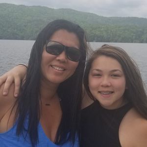 Meet your Posher, Mira